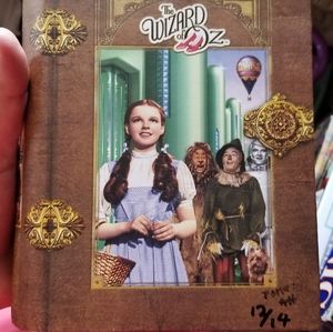 THE WIZARD OF OZ 1000 Pc Puzzle in a Book Look Box